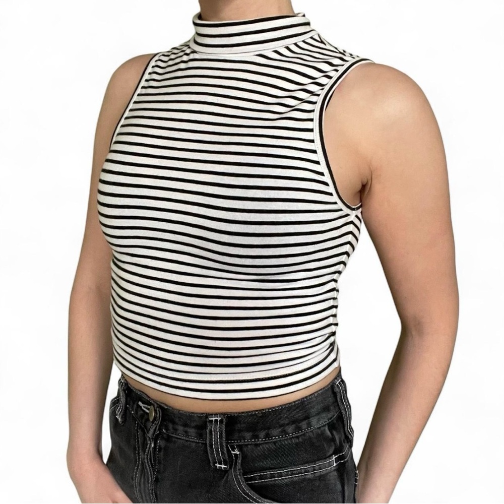 Express Black & White Striped Mockneck Crop Top Size XS